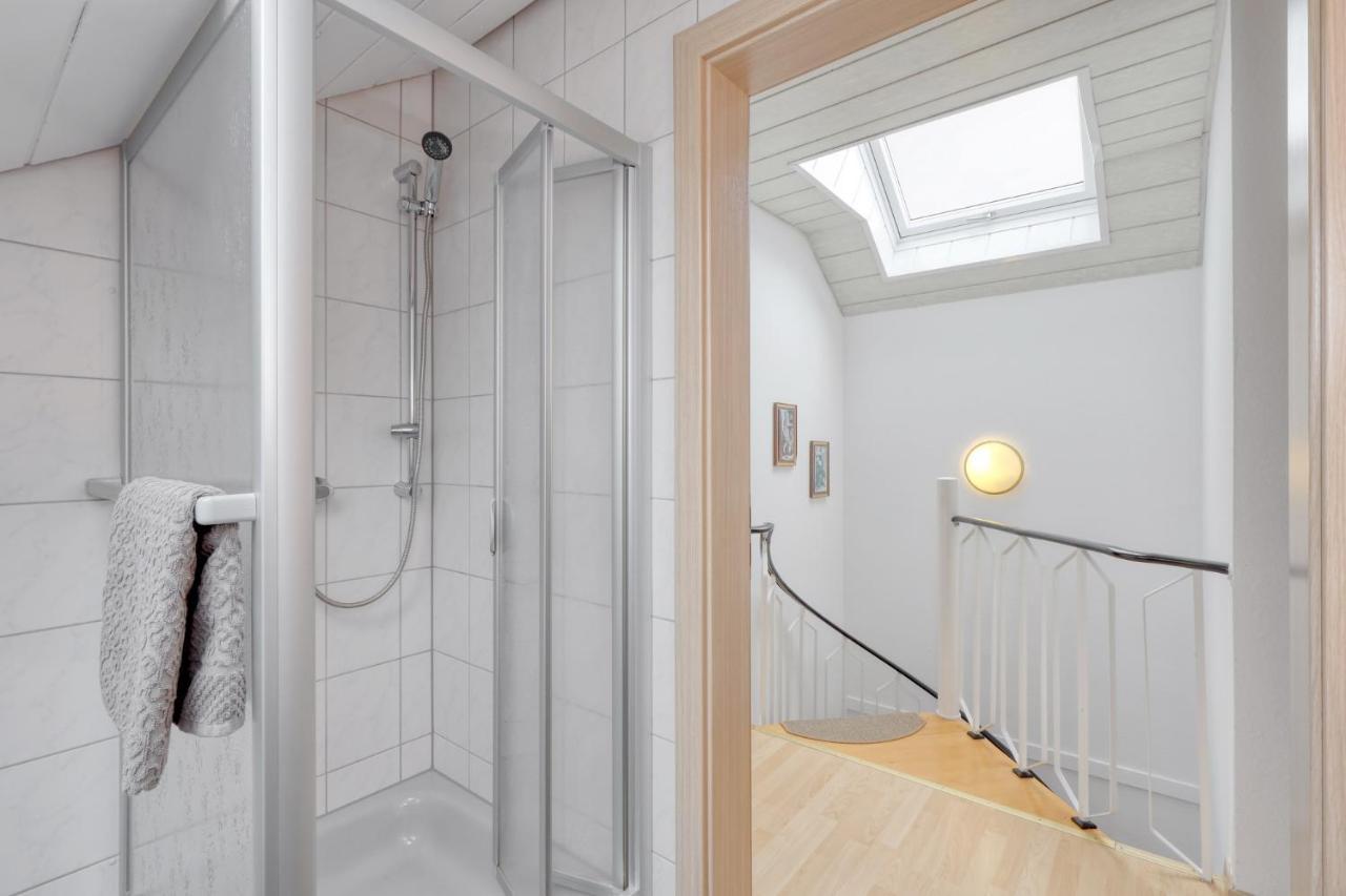 Seepark Kirchheim Ferienhaus Bei Vera Mit Sauna Exteriér fotografie