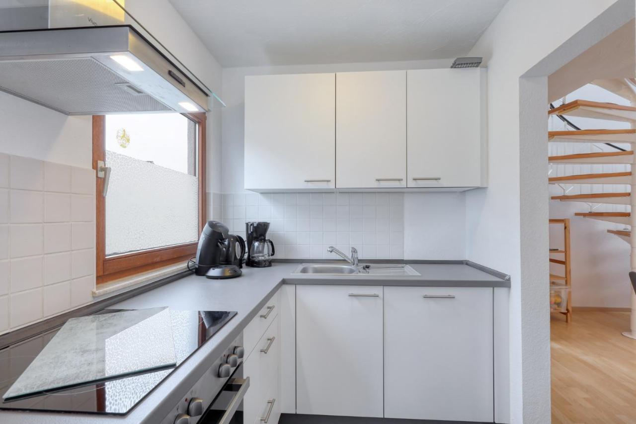 Seepark Kirchheim Ferienhaus Bei Vera Mit Sauna Exteriér fotografie